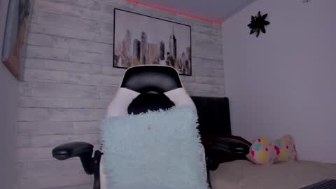 Adeline online show from March 6, 12:54 am