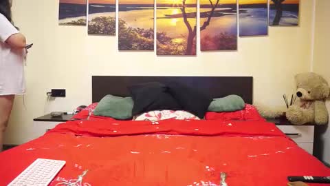 Snapshot of adellineee chatting on October 9, 10:03 pm Adellineee online show from October 9, 10:03 pm