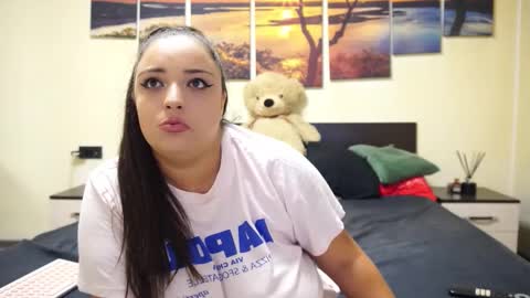 Snapshot of adellineee chatting on September 29, 9:42 pm Adellineee online show from September 29, 9:42 pm