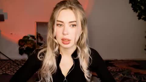 Adel online show from October 2, 9:03 am