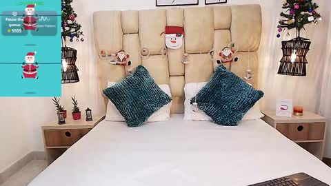 AdharaSmithh online show from December 29, 1:34 am