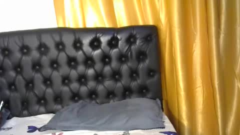 adorablegift online show from February 10, 7:26 am