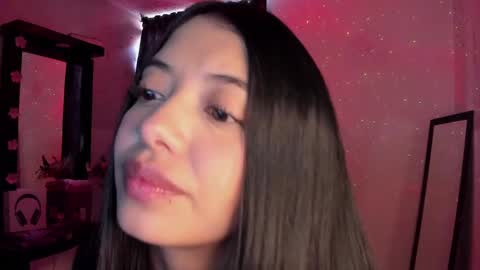 Snapshot of adorabolt chatting on February 24, 10:14 pm Stormi online show from February 24, 10:14 pm