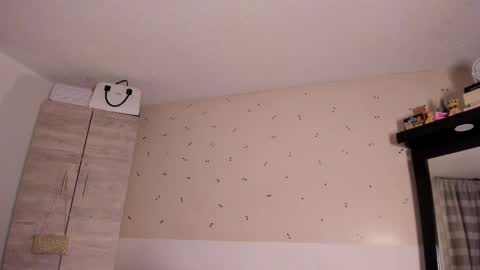 Snapshot of adorabolt chatting on October 2, 12:04 am Stormi online show from October 2, 12:04 am