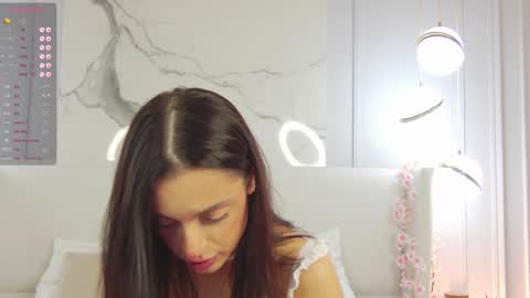 adoracortes online show from November 9, 5:36 am