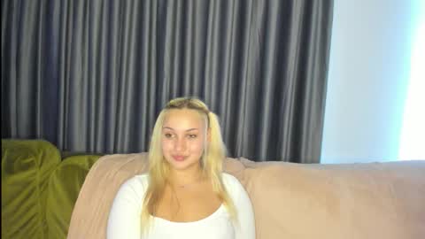 Adrelaxina online show from September 12, 3:30 pm