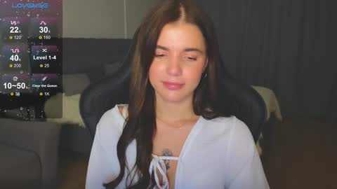 Snapshot of adri_dream chatting on September 10, 9:26 pm Adriana online show from September 10, 9:26 pm