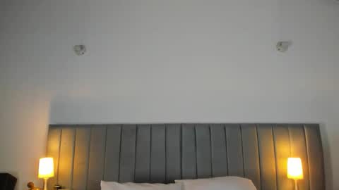 Snapshot of adriana71 chatting on October 19, 6:04 am Adriana online show from October 19, 6:04 am