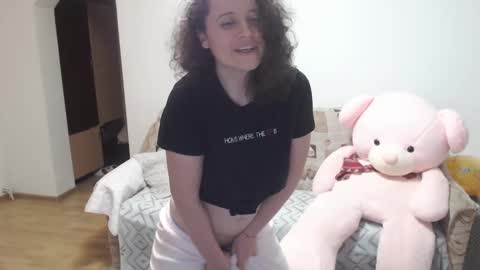 Snapshot of adriana_elvis chatting on December 8, 1:47 pm adriana online show from December 8, 1:47 pm
