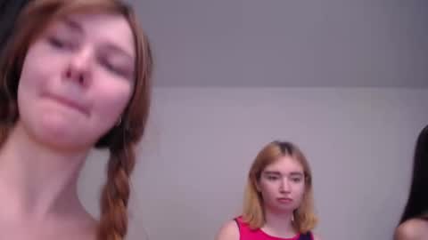 Adriana online show from November 20, 6:09 pm