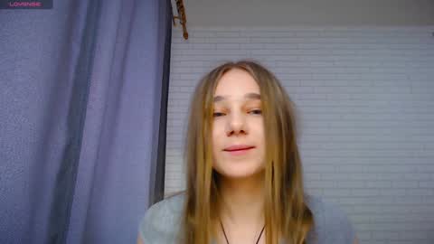 afeliya_shy online show from February 6, 11:42 am