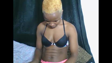 Snapshot of africanprincess24 chatting on September 21, 11:42 am PHOEBE online show from September 21, 11:42 am