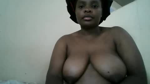 africanwoman2 online show from March 26, 8:05 am