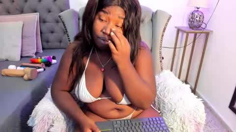 Afro Diva 69 online show from September 19, 8:08 pm