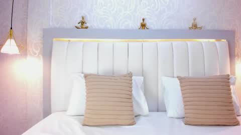 Snapshot of afrodytasky chatting on September 13, 12:02 pm A F R O D I T A online show from September 13, 12:02 pm