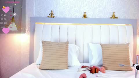 Snapshot of afrodytasky chatting on September 11, 11:32 am A F R O D I T A online show from September 11, 11:32 am