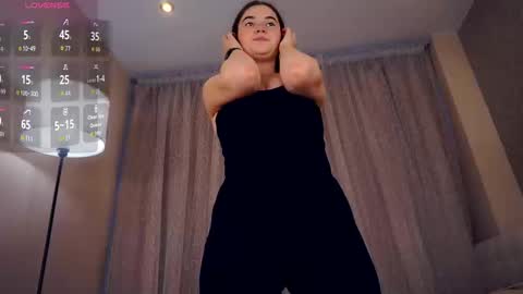 Snapshot of aftonbunkers chatting on October 21, 6:39 am Lana 1800 - 0330 UTC Mia 0700- 1630 UTC online show from October 21, 6:39 am