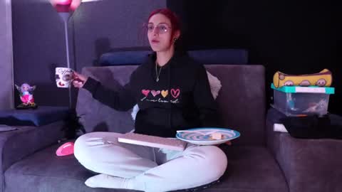 Snapshot of agatacollinsss chatting on September 26, 6:00 am Agata Collinss online show from September 26, 6:00 am