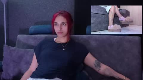 Snapshot of agatacollinsss chatting on October 1, 5:34 am Agata Collinss online show from October 1, 5:34 am