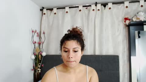 Snapshot of agatasexx chatting on March 11, 3:45 pm johana online show from March 11, 3:45 pm