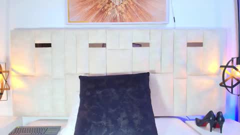 AGATHA online show from October 2, 4:01 pm