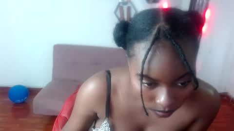 CAROLINA online show from December 21, 3:09 pm