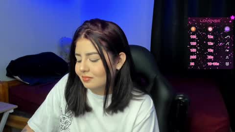 Snapshot of agatha_riccie chatting on February 2, 7:20 am Cat online show from February 2, 7:20 am