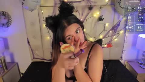 Snapshot of agatha_vixen chatting on October 31, 1:04 pm Agatha vixen online show from October 31, 1:04 pm