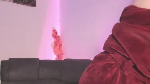 Snapshot of agathaa_ks_ chatting on September 26, 11:23 pm Camila 2 online show from September 26, 11:23 pm