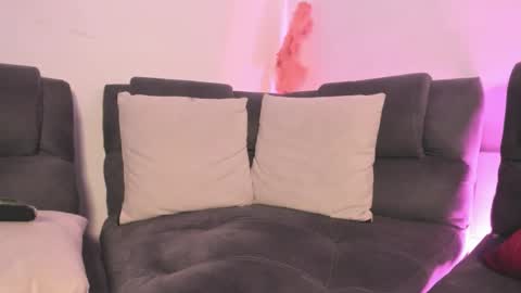 Snapshot of agathaa_ks_ chatting on November 1, 1:32 am Camila 2 online show from November 1, 1:32 am