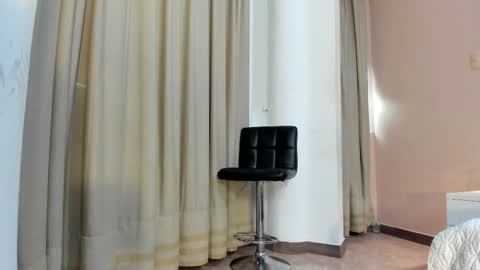 Agathaa white online show from October 6, 11:38 am