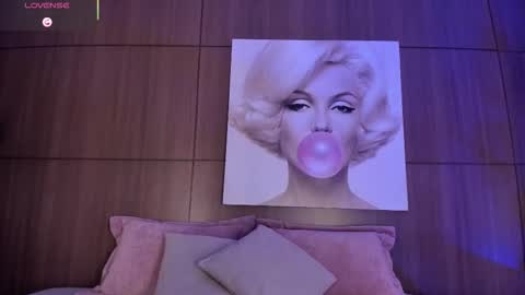    online show from February 26, 11:48 pm