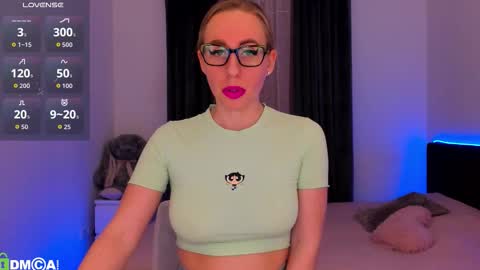 Polly online show from January 12, 3:50 pm