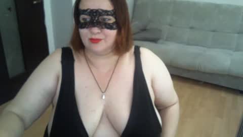AgilaMipo online show from August 5, 3:24 am