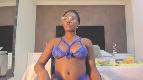 Agnes Bailey online show from January 27, 10:27 pm