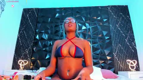 Agnes Bailey online show from September 17, 5:05 am
