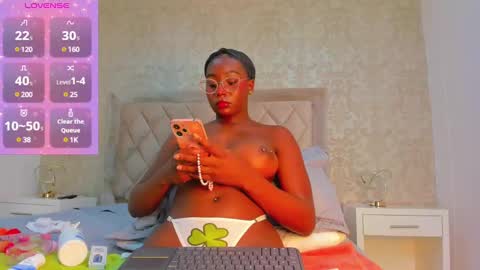 Agnes Bailey online show from February 21, 8:49 pm
