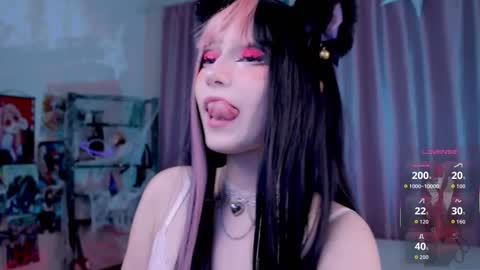 Coraline online show from October 18, 1:25 pm