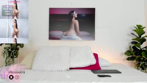 Snapshot of ahinovi_ chatting on February 16, 2:22 am Ahinovi online show from February 16, 2:22 am