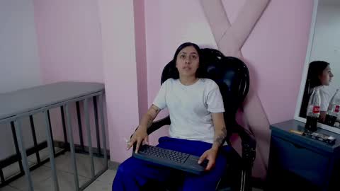  Aiko   Samantha  online show from September 15, 10:06 pm
