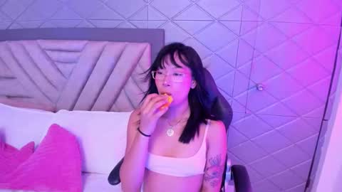 AikoLee online show from September 29, 4:17 am