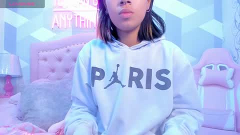 AikoLee online show from December 30, 3:47 am