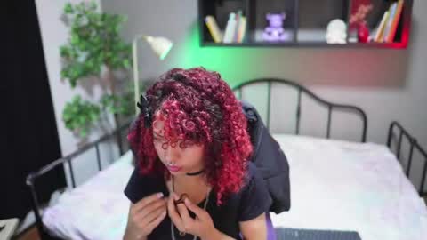 Aiko online show from April 21, 1:42 am