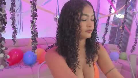 Snapshot of ailann_ chatting on September 20, 8:07 pm Alisson online show from September 20, 8:07 pm