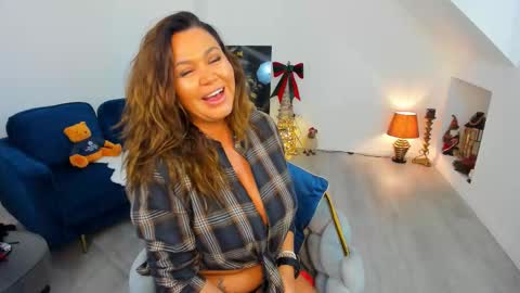 Aileen online show from November 27, 5:05 pm