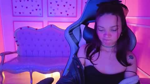 ailen online show from October 5, 3:22 am