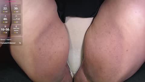 Ailyn rouss online show from January 18, 2:19 am