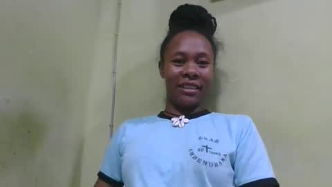 aimee982179 online show from April 18, 2:36 am