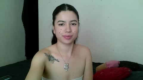 J  online show from April 7, 6:54 pm