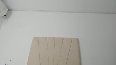 Ainoa  online show from October 2, 8:47 pm